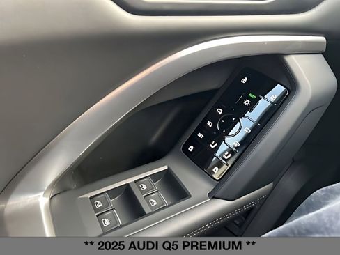 New 2025 Audi Q5 Premium image 19