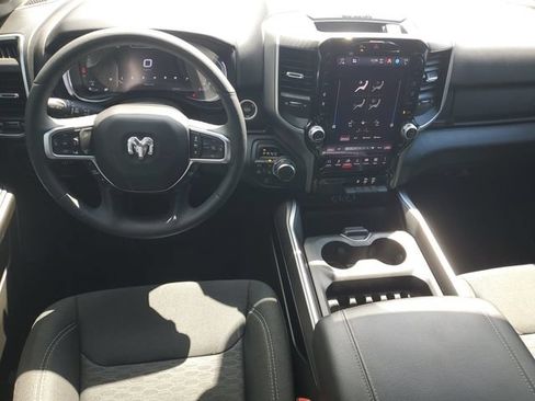 Used 2025 RAM 1500 Big Horn AWD/4WD image 11