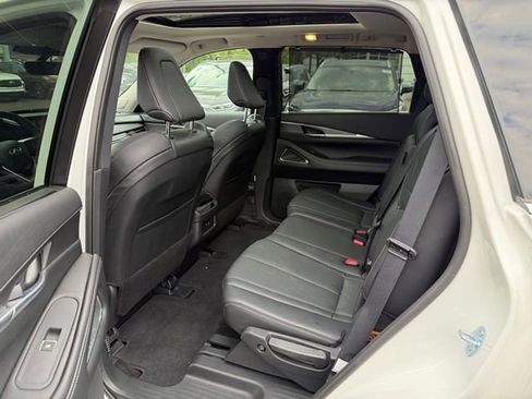 Certified 2025 INFINITI QX60 Luxe AWD/4WD image 7