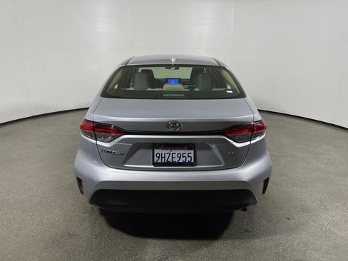 Certified 2024 Toyota Corolla LE FWD image 4