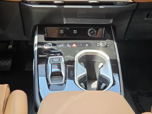 New 2026 Audi A6 Premium Plus AWD/4WD image 13