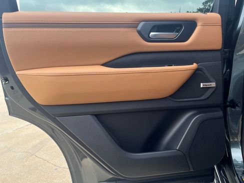 New 2026 Nissan Armada SL w/ Convenience Package image 32