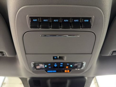 New 2026 Ford F250 Lariat w/ Black Appearance Package AWD/4WD image 26