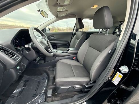 Used 2022 Honda HR-V LX image 16
