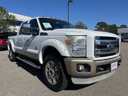 Used 2011 Ford F250 King Ranch w/ King Ranch w/Chrome Pkg image 2