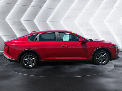 Used 2025 Kia K4 FWD image 6