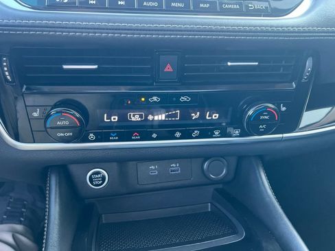 Used 2023 Nissan Rogue SL w/ SL Premium Package AWD/4WD image 58