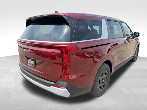 New 2026 Kia Carnival FWD image 7