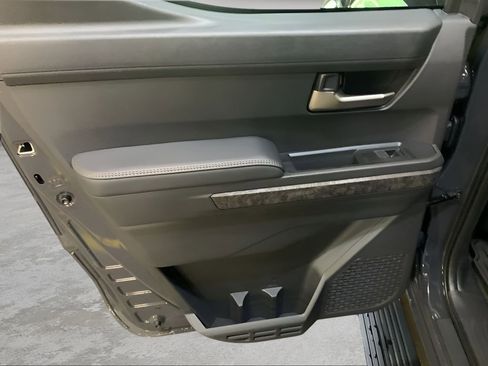 New 2025 Toyota Tacoma Limited image 28