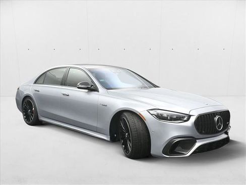 New 2026 Mercedes-Benz S 63 AMG S image 4