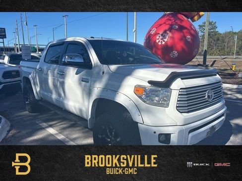 Used 2017 Toyota Tundra Platinum image 1