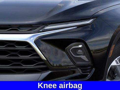 New 2026 Chevrolet Blazer LT AWD/4WD image 11