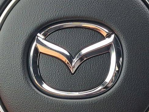 New 2026 MAZDA MAZDA3 Hatchback w/Premium Plus Pkg AWD/4WD image 22