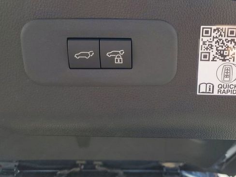 New 2025 Toyota Crown Signia image 32