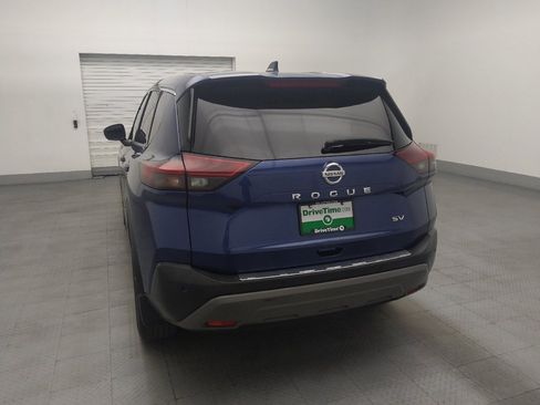 Used 2021 Nissan Rogue SV FWD image 6