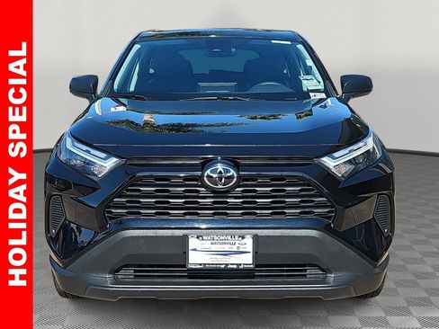 Used 2024 Toyota RAV4 LE image 8