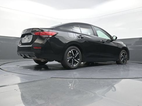 Used 2024 Nissan Sentra SV FWD image 37