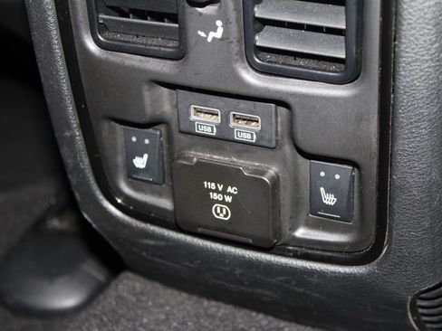 Used 2022 Dodge Durango R/T image 36