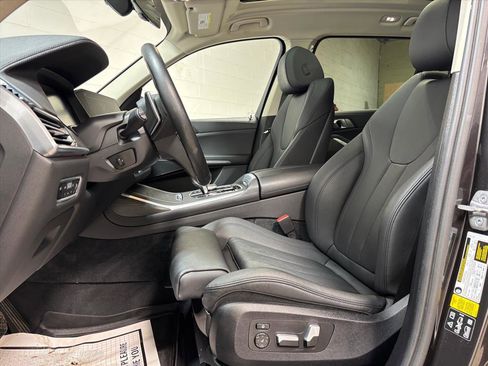 Used 2022 BMW X7 xDrive40i image 24
