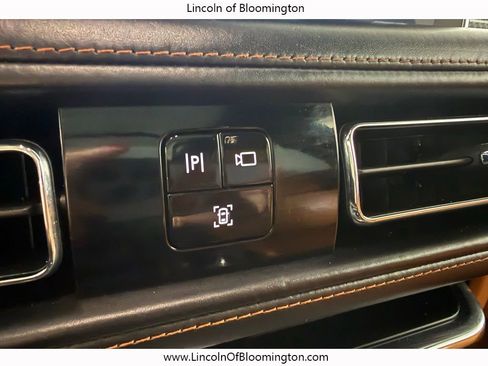 Certified 2023 Lincoln Aviator Black Label w/ Dynamic Handling Package AWD/4WD image 61