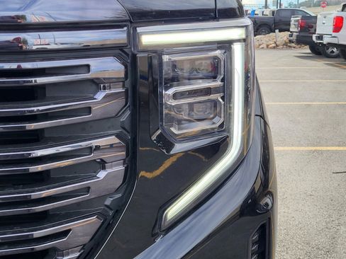 Used 2022 GMC Sierra 1500 Denali Ultimate image 11