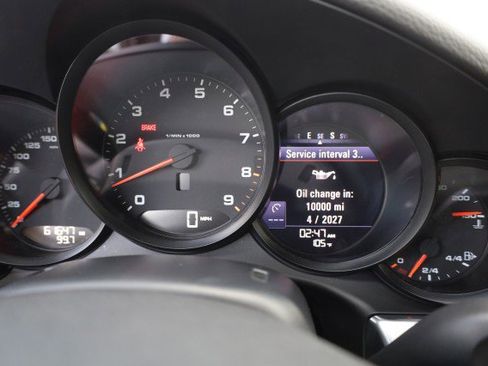 Used 2015 Porsche 911 Carrera RWD image 31