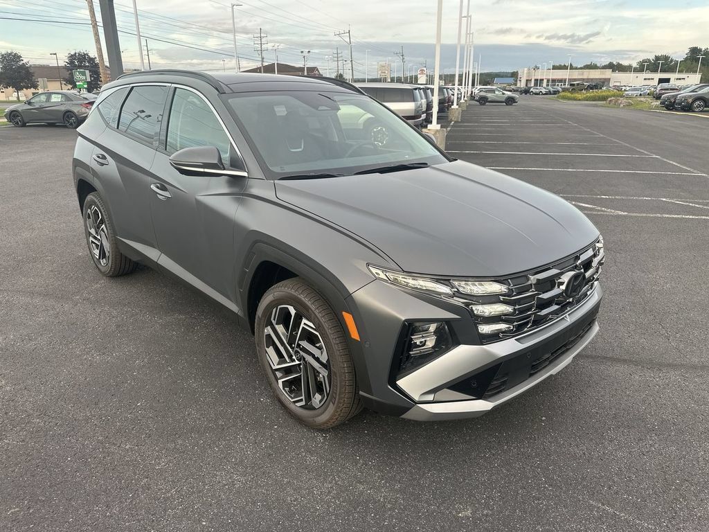 New 2026 Hyundai Tucson Limited AWD/4WD image 2