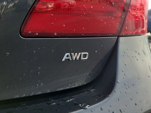 Used 2011 Lexus LS 460 AWD w/ Luxury Value Edition image 7