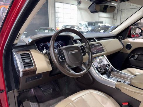 Used 2019 Land Rover Range Rover Sport HSE image 9