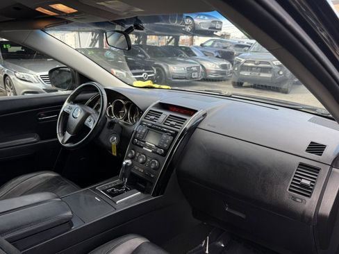 Used 2012 MAZDA CX-9 Touring w/ Moonroof & Bose Audio Pkg image 24