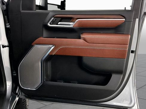 Certified 2024 GMC Sierra 2500 Denali Ultimate AWD/4WD image 22
