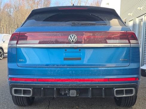 New 2024 Volkswagen Atlas Cross Sport SEL R-Line AWD/4WD image 12