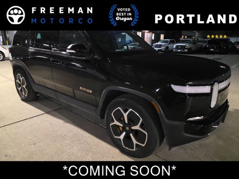 Used 2022 Rivian R1S Launch Edition image 1