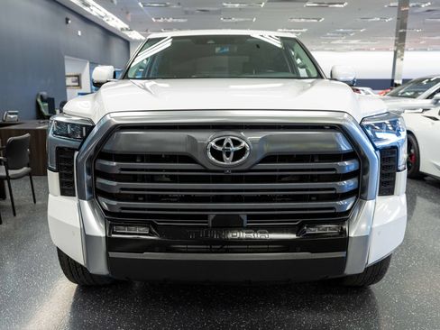 Used 2023 Toyota Tundra Limited AWD/4WD image 2