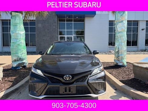 Used 2021 Toyota Camry XSE image 3
