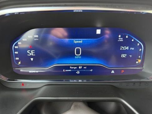 Used 2022 Chevrolet Tahoe LT w/ LT Signature Plus Package image 9