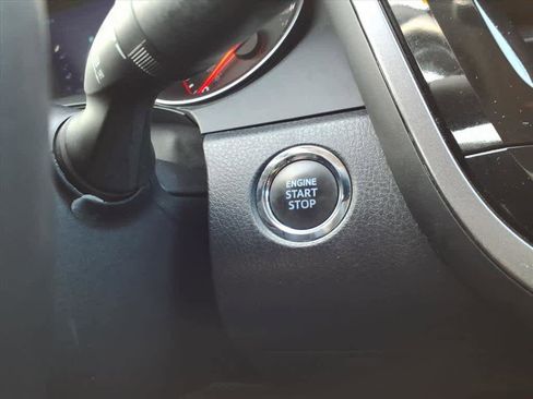 Used 2023 Toyota Camry XSE image 21