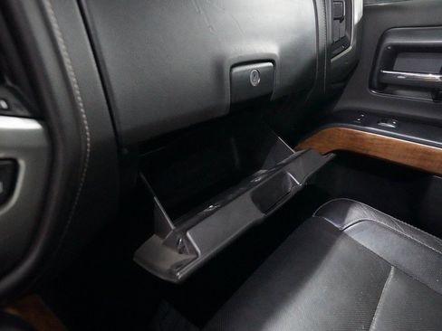 Used 2019 Chevrolet Silverado 2500 LTZ w/ Duramax Plus Package image 28