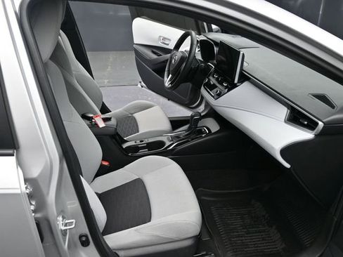 Used 2023 Toyota Corolla SE FWD image 21
