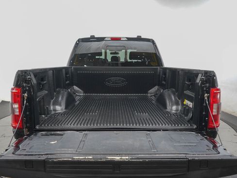Used 2022 Ford F150 XLT w/ Equipment Group 302A High AWD/4WD image 16