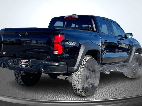 Used 2025 Chevrolet Colorado ZR2 w/ ZR2 Bison Edition image 2