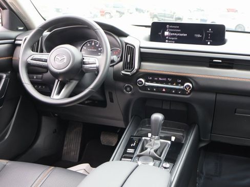 Used 2025 MAZDA CX-50 AWD 2.5 S w/ Premium Plus Pkg image 13