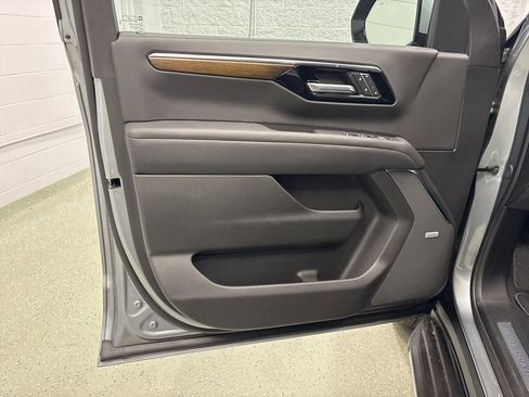 New 2026 Chevrolet Tahoe High Country image 13