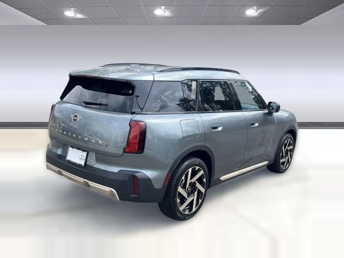 Used 2025 MINI Cooper Countryman S w/ Comfort Package Max AWD/4WD image 8