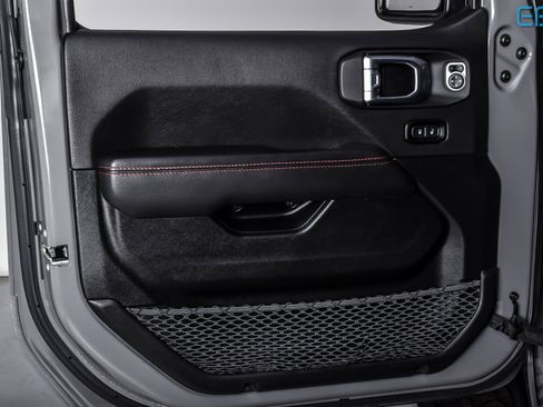 Used 2022 Jeep Wrangler Unlimited Rubicon w/ LED Lighting Group image 15