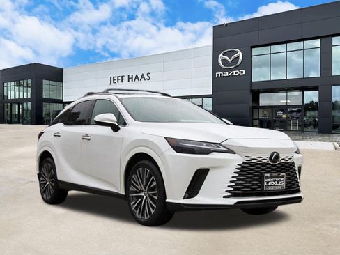 Used 2023 Lexus RX 350 Premium Plus w/ Cold Area Package FWD image 4