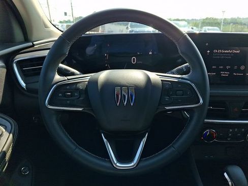 Used 2024 Buick Encore GX Preferred AWD/4WD image 20
