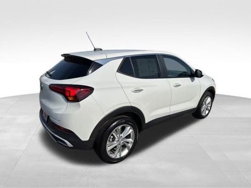 Used 2023 Buick Encore GX Preferred w/ Cold Weather Comfort Package FWD image 4