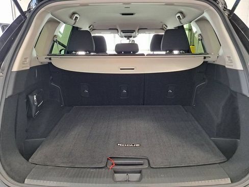 Used 2023 Nissan Rogue SV FWD image 29