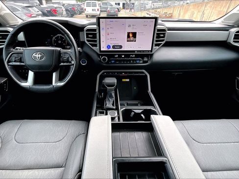 Used 2023 Toyota Tundra Limited AWD/4WD image 16